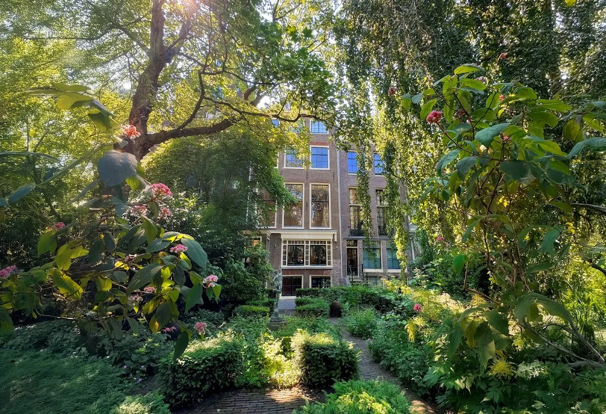 Huis Marseille, Museum for Photography