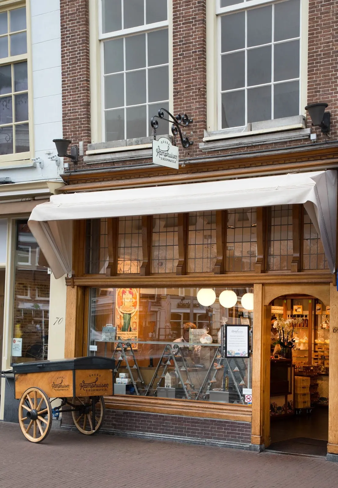 Kamphuisen Siroopwafelfabriek | Syrup Waffle Factory