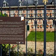 Burgerweeshuis Buren