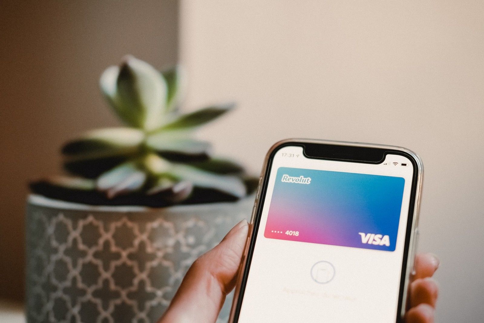 Apple Pay Revolut