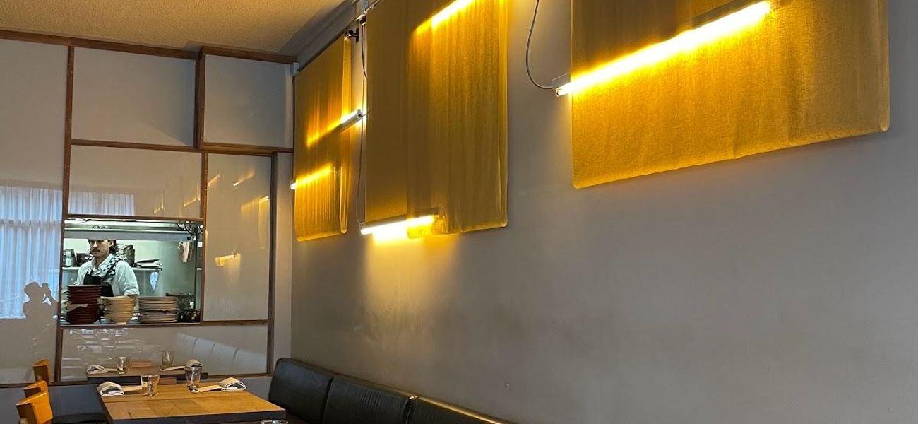 Bij 101 Gowrie In Amsterdam Betaal Je Met Creditcards Van American 