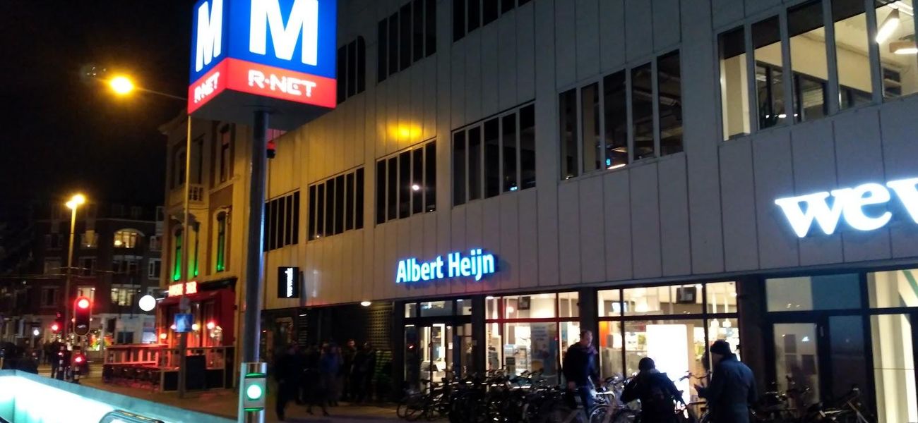 Bij Albert Heijn in Amsterdam betaal je met creditcards van American Express (AMEX), Mastercard