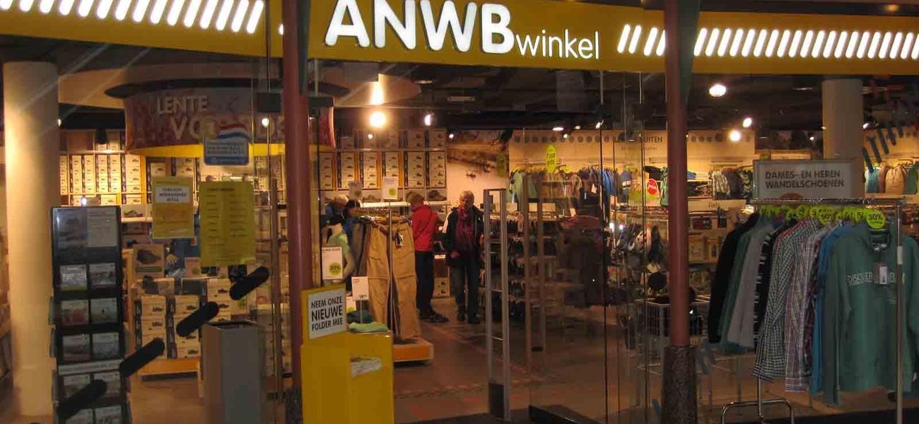 Moeras progressief ingesteld Bij ANWB in Apeldoorn betaal je met creditcards van American Express  (AMEX), Mastercard en Visa