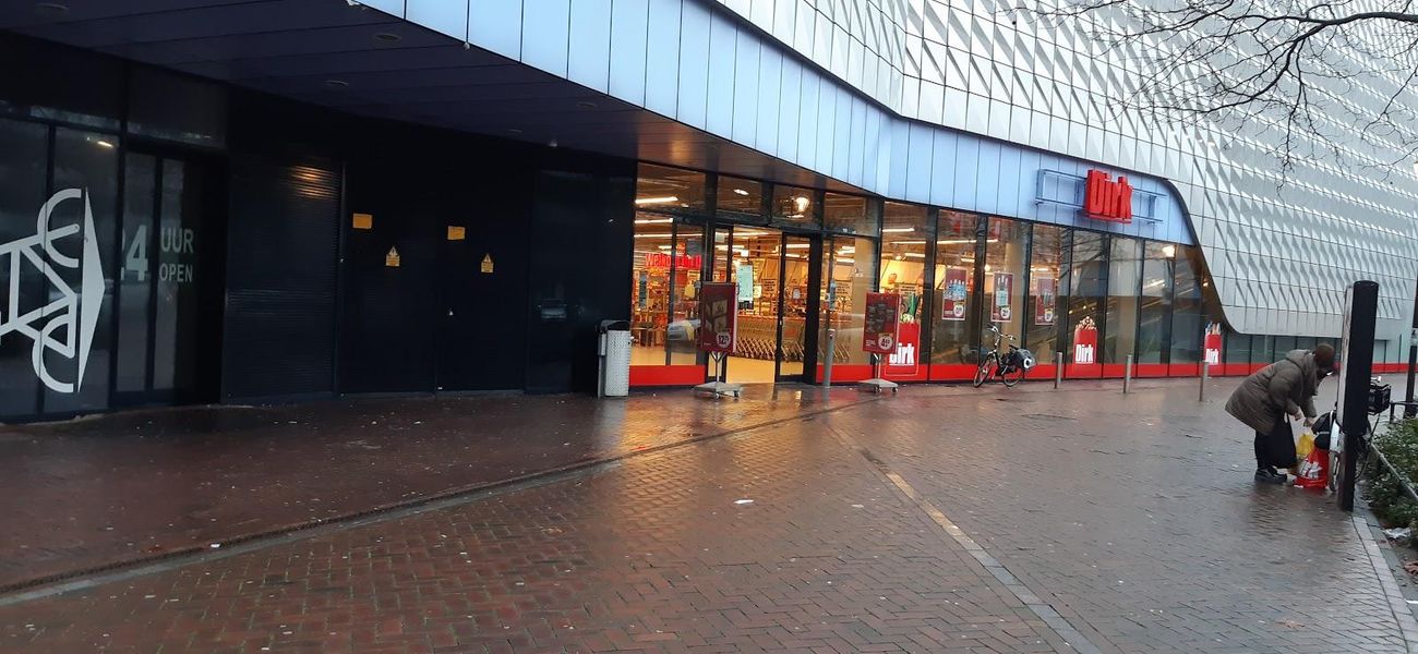 Bij Dirk van den Broek in