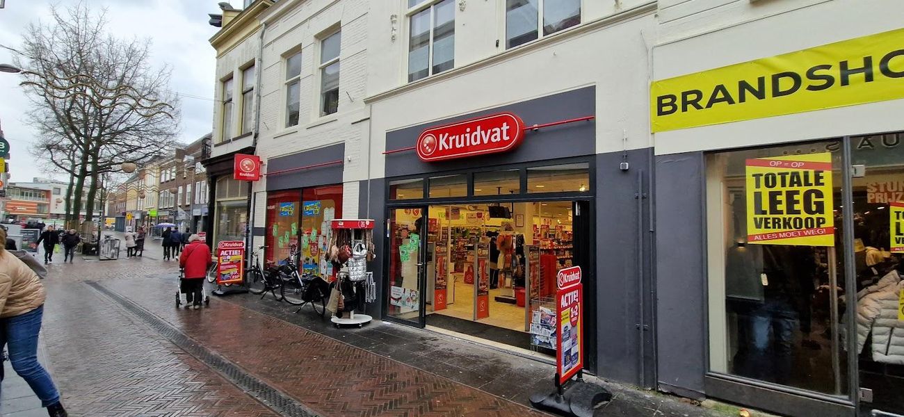 Bij Kruidvat in Tiel (Waterstr. ) betaal je met creditcards van