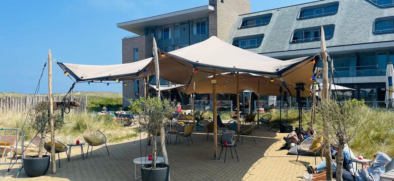 Bij Paal 8 Hotel aan Zee in WestTerschelling betaal je met creditcards van American Express