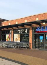 ALDI Holten Zwartepad