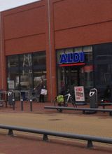 ALDI Tholen Terreplein