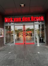 Dirk van den Broek