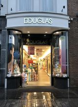 Parfumerie Douglas Den Bosch