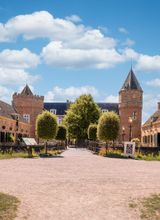 Stayokay Hostel Domburg (Kasteel Westhove)