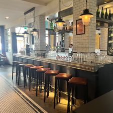 Food- en Sportsbar De Zalm