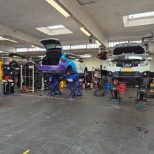 KwikFit Amsterdam Noord - Autobanden, APK en onderhoud