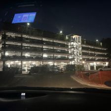 Interparking - Arrivals Parking