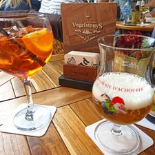 Café In Den Ouden Vogelstruys