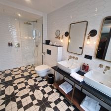 The Hendrick's Hotel