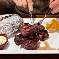 Maya's Steakhouse