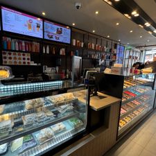 Dunkin' Nieuwendijk Amsterdam