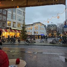 Café Luxembourg - Grand Café Restaurant & Brasserie op het Spui