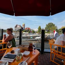 SAAM restaurant