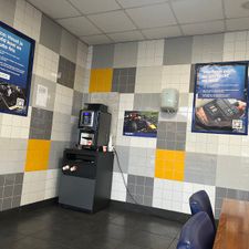 KwikFit Barneveld - Autobanden, APK en onderhoud