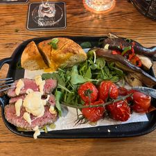 Beers & Barrels - Breda