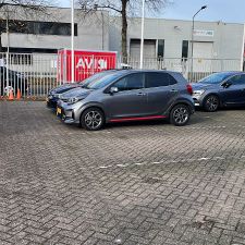 Avis Autoverhuur Helmond