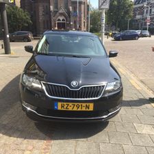 Hertz Autoverhuur - Nijmegen - Prins Hendrikstraat 30