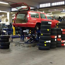 KwikFit Amsterdam Noord - Autobanden, APK en onderhoud