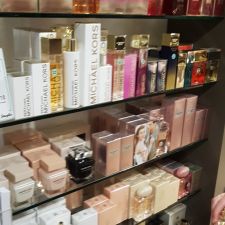 Parfumerie Douglas Tiel