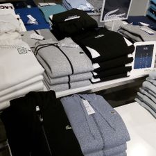 Lacoste Outlet Bataviastad