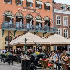 Cafe Restaurant Central B.V.