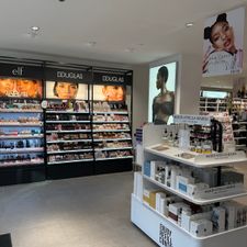 Parfumerie Douglas