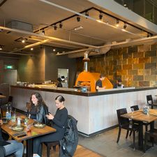 WOODSTONE Pizza and Wine Almere