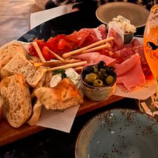 Trattoria Italiana City Hall