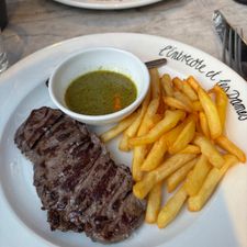 L'Entrecôte et les Dames