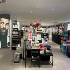 Parfumerie Douglas