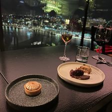 Restaurant Moon