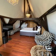 Steenhof Suites