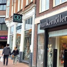 Parfumerie Douglas