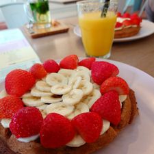 Heart-Garden Waffles & Coffee