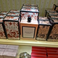 Parfumerie Douglas