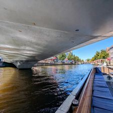 Rondvaart Leiden | stadsrondvaarten | Groepen | Sloep en sup verhuur