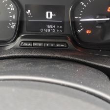 Avis Autoverhuur Den Haag West