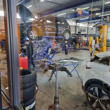 KwikFit Amersfoort - Banden, APK, auto-onderhoud en fietsenmaker