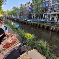 De Pizzabakkers Leliegracht To Go