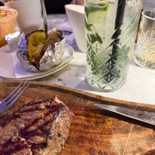 Bariloche Steak & Burger