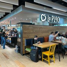 La Place Restaurant - Schiphol Lounge 1
