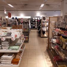 HEMA