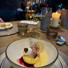 Brut 172 by Hans van Wolde